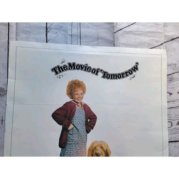 ANNIE Theater Movie Poster One Sheet 1982 Orphan Musical Read - Picture 2 of 11